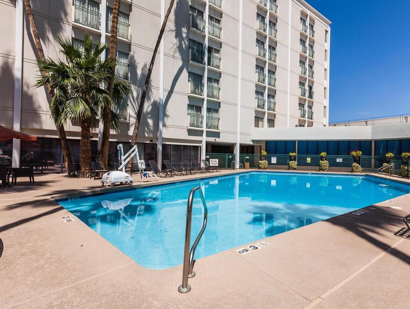 Hilton Garden Inn Phoenix Midtown Buitenkant foto