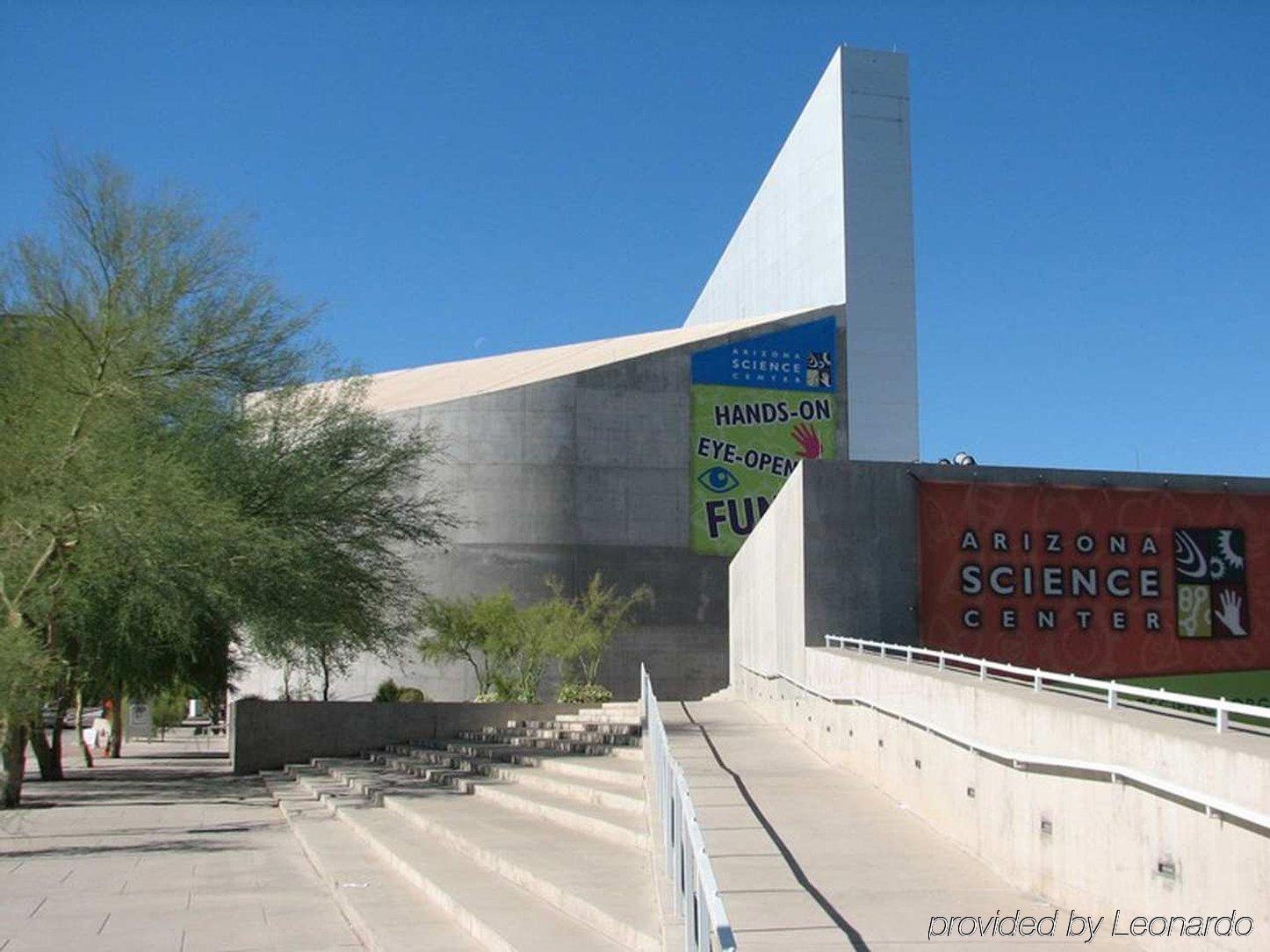 Hilton Garden Inn Phoenix Midtown Buitenkant foto